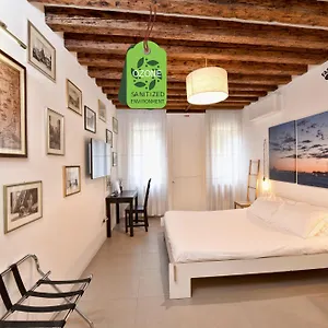 Sottopiano - Comfort In The Center Venezia