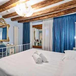 Piccolo Vecellio Venezia